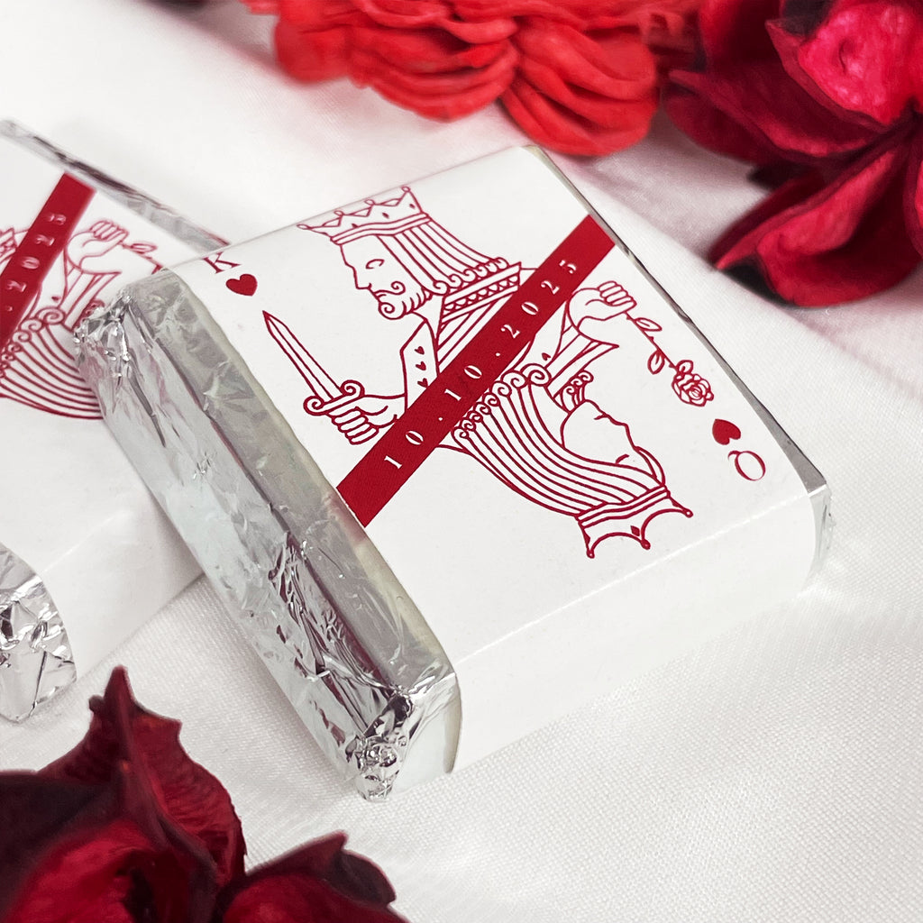King and Queen of hearts playing card inspired wedding chocolate squares. Mini chocolate squares with custom wrapper. Wedding favour chocolates. Custom initials and wedding date. 